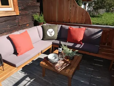 Ein Sitzbereich in der Unterkunft Chalet Feldkasten by Interhome