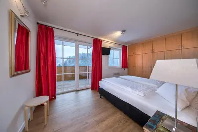 Ein Bett oder Betten in einem Zimmer der Unterkunft Holidayhome with Sauna Genieten in Saalbach Top E2