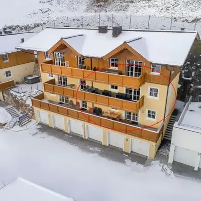 Holidayhome with Sauna Genieten in Saalbach Top E2