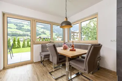 Ein Sitzbereich in der Unterkunft Apart Jasmin