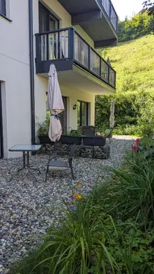 Ein Garten an der Unterkunft Boutique-Apartments Familie Jarosch Fieberbrunn 