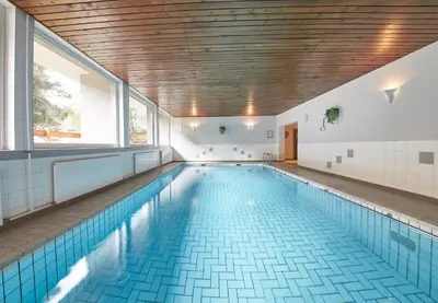 Der Swimmingpool an oder in der Nähe von Appartement Bergzeit