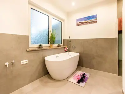 Ein Badezimmer in der Unterkunft Chalet in Stuhlfelden near Ski Slopes