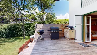 Ein Garten an der Unterkunft Ferienhaus Chalet Kitzalp