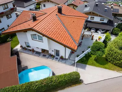 Der Swimmingpool an oder in der Nähe von Apart Silvana