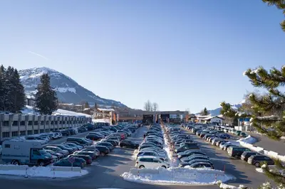 Ein allgemeiner Bergblick oder ein Berglick von der Ferienwohnung aus