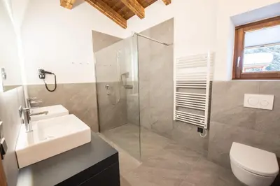 Ein Badezimmer in der Unterkunft Chalet Hochkrimml 43
