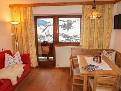 Ein allgemeiner Bergblick oder ein Berglick von der Ferienwohnung aus