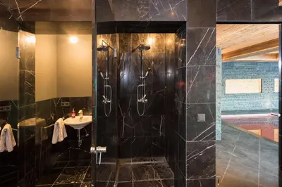 Ein Badezimmer in der Unterkunft Das Kitz - deLuxe ChaletApartments