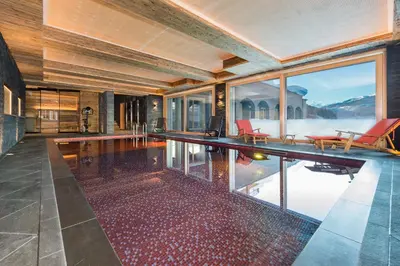 Der Swimmingpool an oder in der Nähe von Das Kitz - deLuxe ChaletApartments