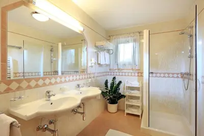 Ein Badezimmer in der Unterkunft Appartements Metzgerhof