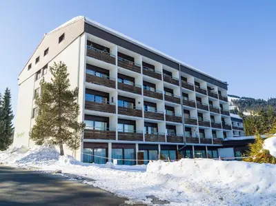 Das Gebäude in dem sich die Ferienwohnung befindet