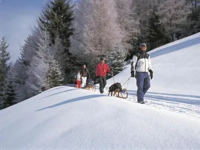 Chalet in Hopfgarten near Ski Lift im Winter