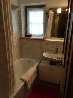Ein Badezimmer in der Unterkunft Gundhabing flat