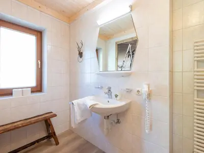 Ein Badezimmer in der Unterkunft Westendorf Mountain Lodge