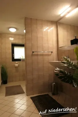 Ein Badezimmer in der Unterkunft Ferienwohnung Auf Niedersehen - 8 Personen - Kitzbüheler Alpen - Höhe Tauern NP