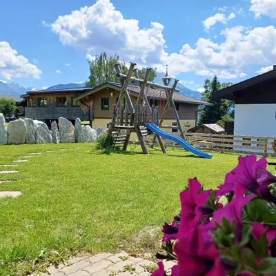 Ein Garten an der Unterkunft Ferienwohnung Oberkofler