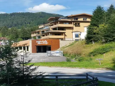 Ein allgemeiner Bergblick oder ein Berglick von der Ferienwohnung aus