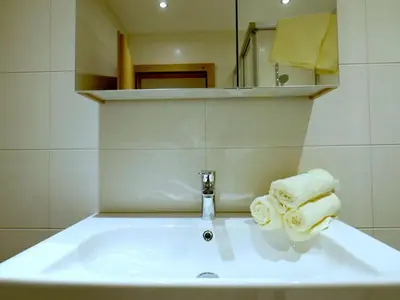 Ein Badezimmer in der Unterkunft Top holiday flat in Fügen near the ski area