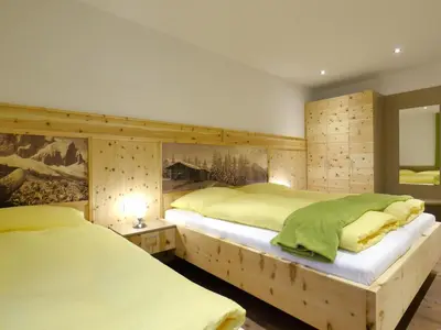 Ein Bett oder Betten in einem Zimmer der Unterkunft Top holiday flat in Fügen near the ski area