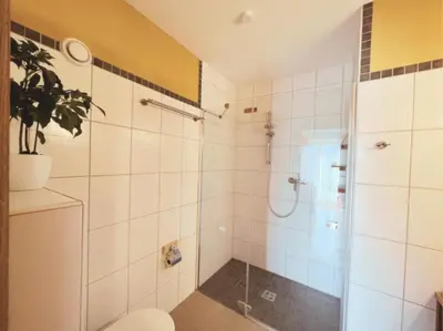 Ein Badezimmer in der Unterkunft Appartements Skida