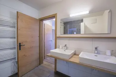 Ein Badezimmer in der Unterkunft Chalet Veenroos