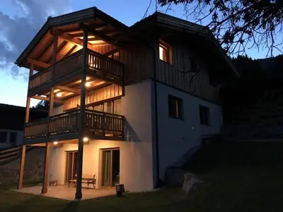 Das Gebäude in dem sich das Chalet befindet