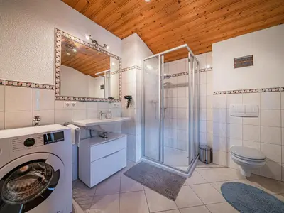 Ein Badezimmer in der Unterkunft Strasshof