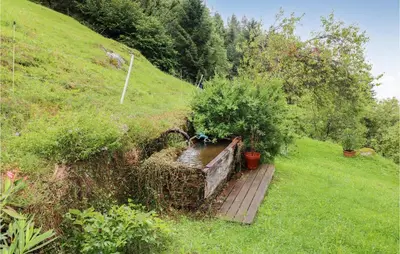 Ein Garten an der Unterkunft Ferienhaus In Stummerberg