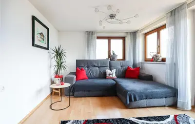Ein Sitzbereich in der Unterkunft Moderne Ferienwohnung Uderns