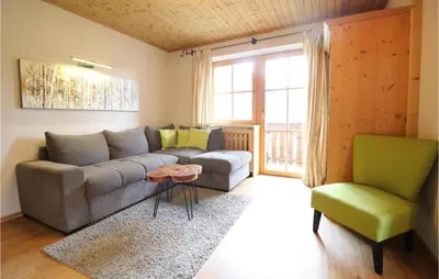 Ein Sitzbereich in der Unterkunft Ferienwohnung In Ruhiger Lage
