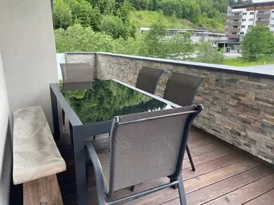 Ein Balkon oder eine Terrasse in der Unterkunft Saalbacher Perle Top 3 - JOKERCARD INCLUDED IN SUMMER