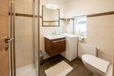 Ein Badezimmer in der Unterkunft Apartment Zwölferblick