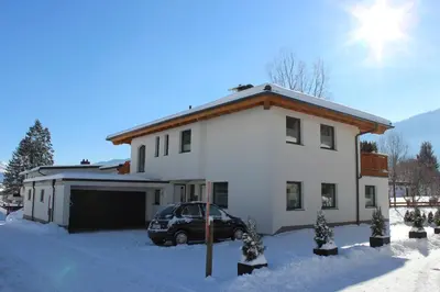 Haus Eder im Winter