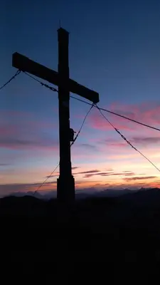 Blick auf den Sonnenuntergang/Sonnenaufgang von der Ferienwohnung aus oder aus der Nähe