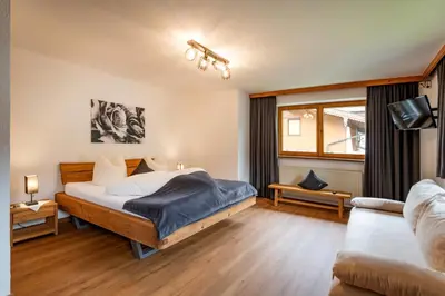 Ein Bett oder Betten in einem Zimmer der Unterkunft Haus Schroll
