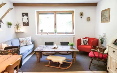 Ein Sitzbereich in der Unterkunft Haus Sonneneck