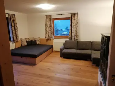 Ein Sitzbereich in der Unterkunft Landhaus Brixental