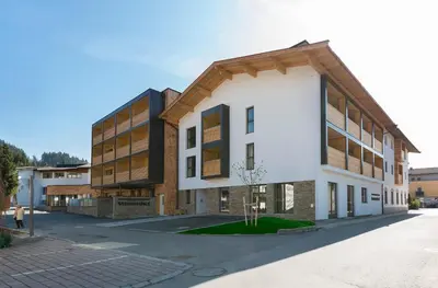 Das Gebäude in dem sich das Aparthotel befindet