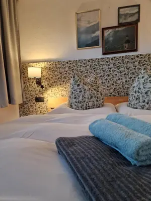 Ein Bett oder Betten in einem Zimmer der Unterkunft Schwendberg