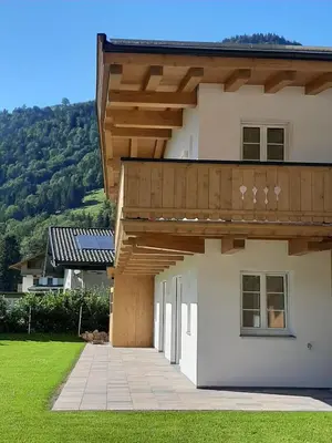Ein allgemeiner Bergblick oder ein Berglick von der Ferienwohnung aus
