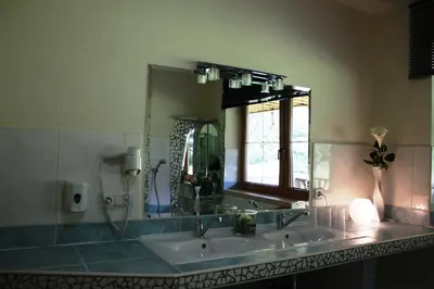 Ein Badezimmer in der Unterkunft Landhaus Chalet Rosenrot