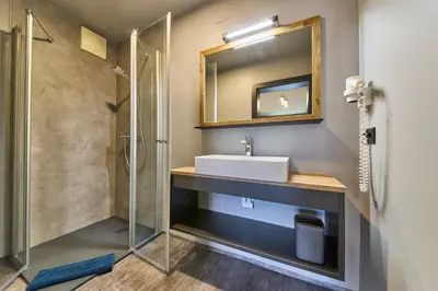 Ein Badezimmer in der Unterkunft Eibinghof BED & BREAKFAST & SWIM