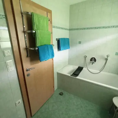 Ein Badezimmer in der Unterkunft Ferienwohnung Zillertaler Alpenblick