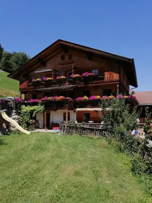 Ein Garten an der Unterkunft Kuanerhof Wohnung 2-4 Personen