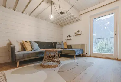 Ein Sitzbereich in der Unterkunft Seeblickwohnung Liesl