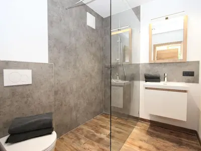 Ein Badezimmer in der Unterkunft Apartment Bernadette by Interhome