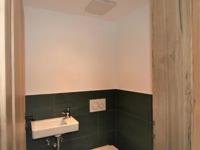 Ein Badezimmer in der Unterkunft Apartment Geislerhof by Interhome