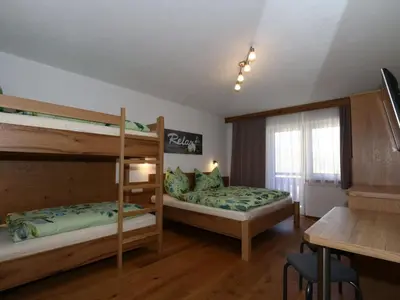 Ein Bett oder Betten in einem Zimmer der Unterkunft Apartment for allergy sufferers near the waterfall