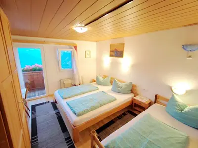 Ein Bett oder Betten in einem Zimmer der Unterkunft Group Holiday Home in Hippach with dreamy views